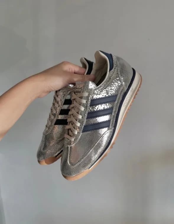 Adidas SL72