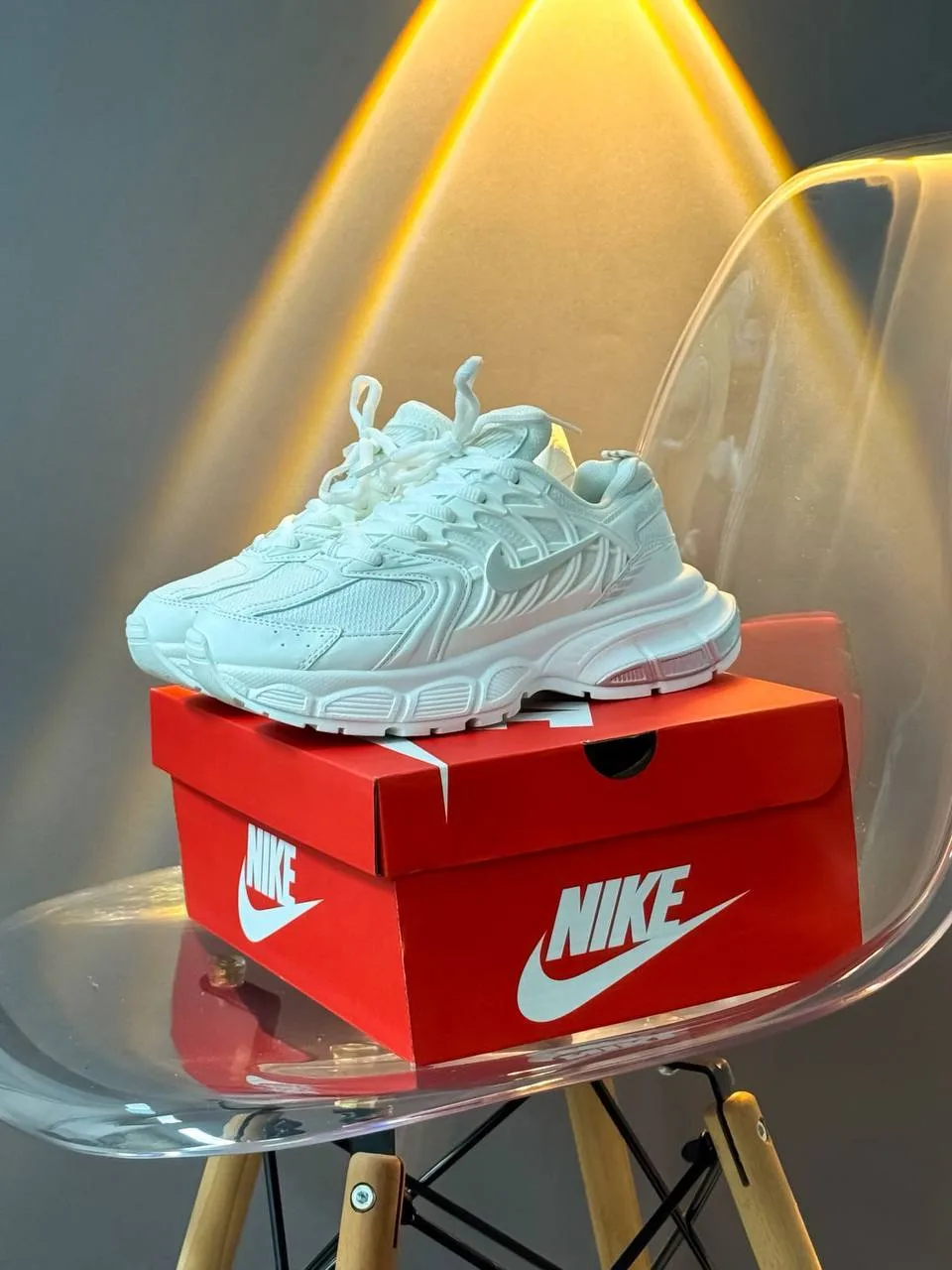 Nike Skate White