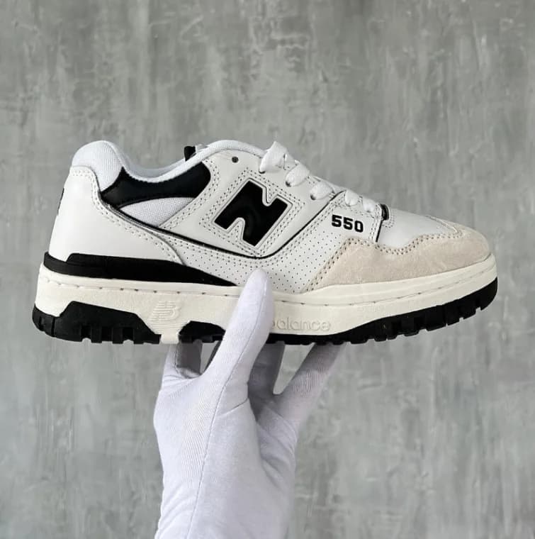 New Balance 550